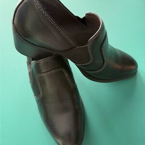 EuroSoft by Sofft Women's Black Leather Shootie